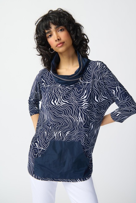 Wave Motif Top with Pockets Style 241144. Midnight Blue/vanilla. 3