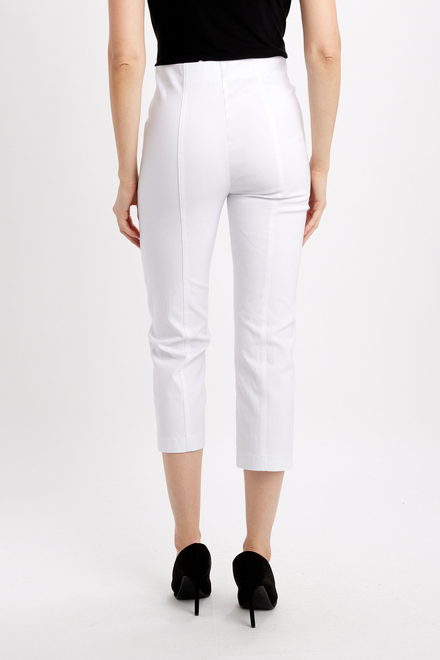 Multi-Pocket Straight Leg Pants Style 241163. White. 2