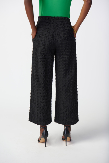 Pantalon large, carreaux textur&eacute;s Mod&egrave;le 241187. Noir. 2