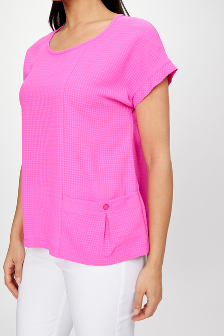T-shirt, fins carreaux textur&eacute;s mod&egrave;le 241217. Ultra Pink. 3