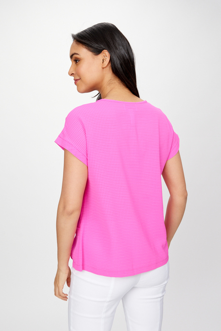 T-shirt, fins carreaux textur&eacute;s mod&egrave;le 241217. Ultra Pink. 2
