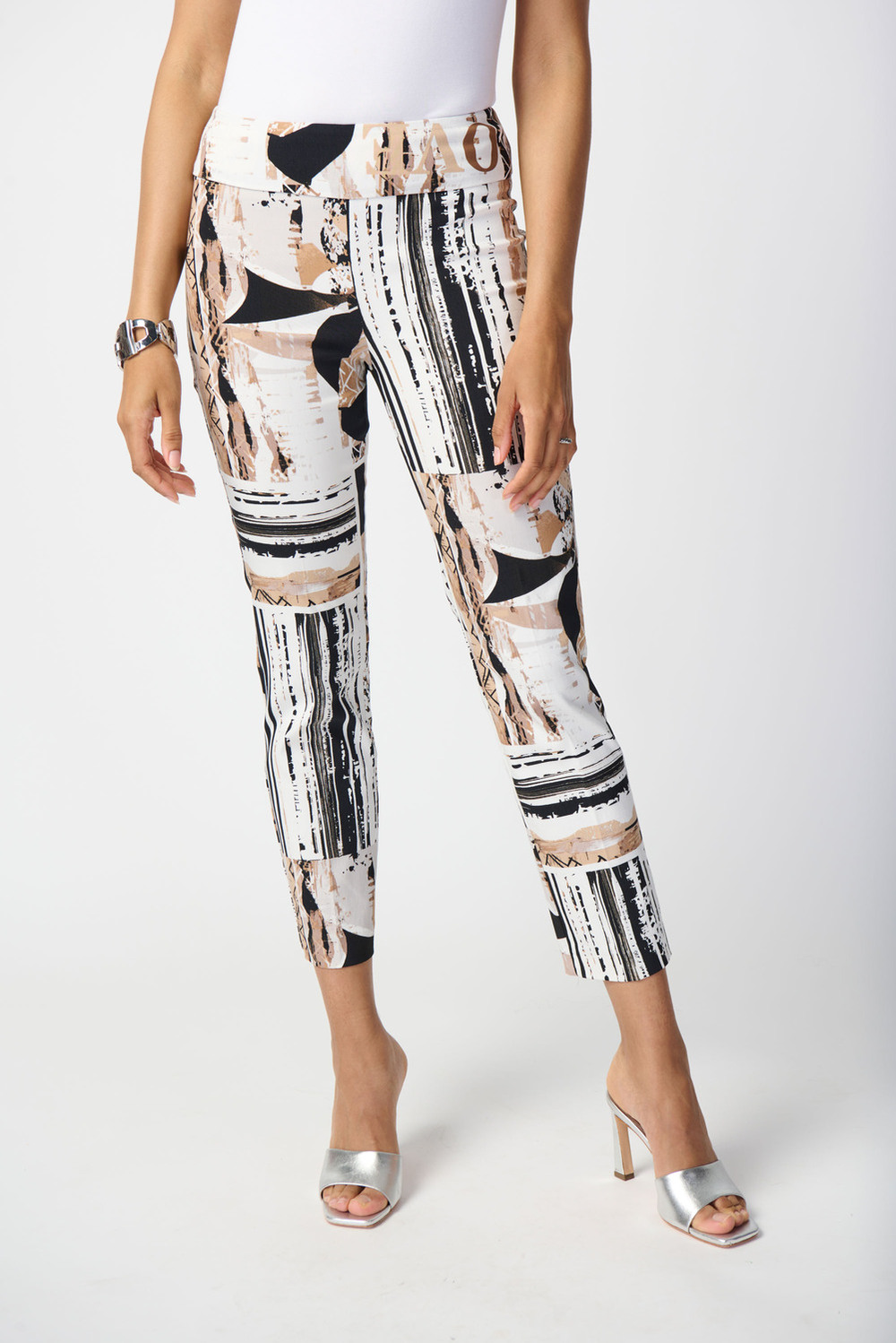 Abstract Print Cropped Pants Style 241265. Vanilla/multi