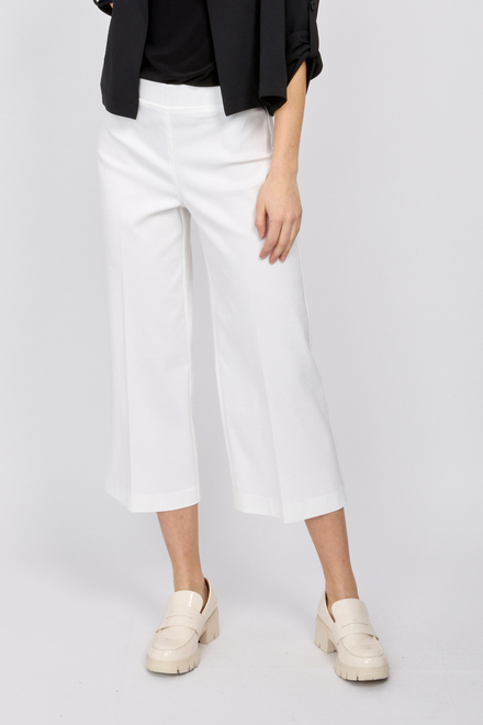 Pleated Wide Leg Pants Style 241273. White. 2