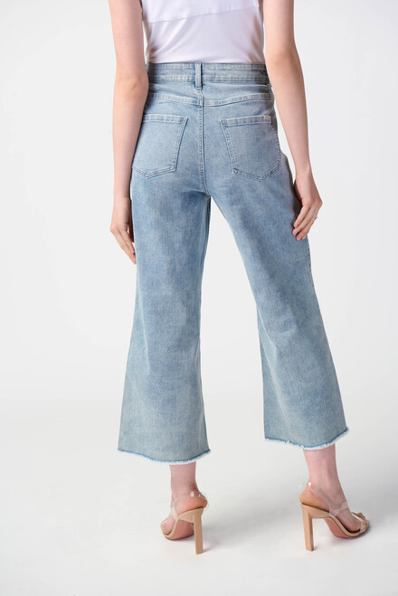 Split Hem Shimemr Detail Jeans Style 241903. Vintage Blue. 4