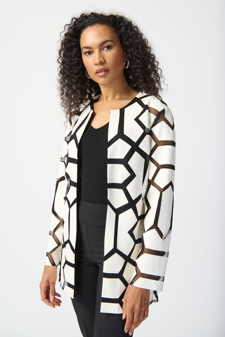 Geometric Pattern Dual Fabric Jacket Style 241905. Vanilla/black. 5