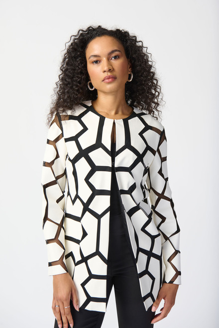 Geometric Pattern Dual Fabric Jacket Style 241905. Vanilla/black. 2