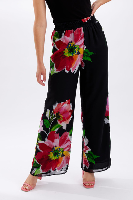 Pantalon large, voile fleuri Mod&egrave;le 246187. Noir/fucshia. 5
