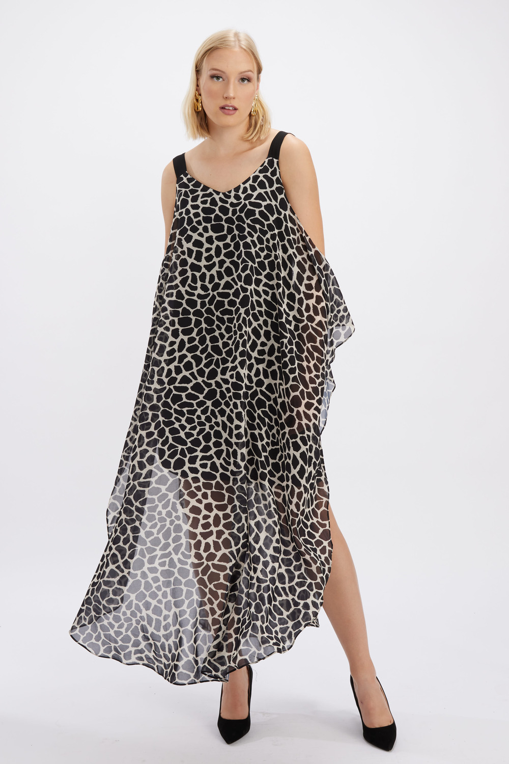 Giraffe Print Dress Style 246208U. Black/beige