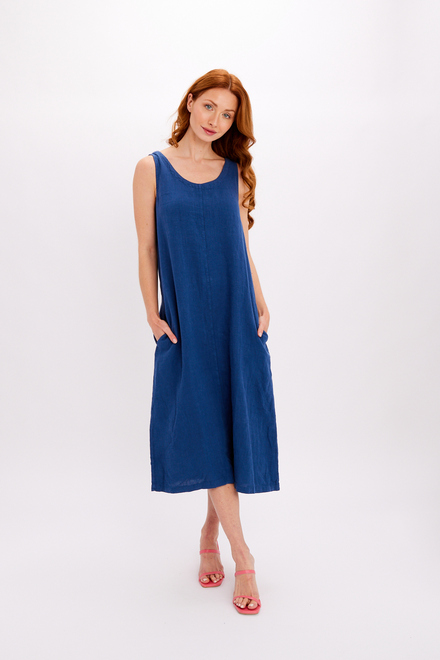 Sleeveless Round-Neck Midi Dress Style 24260
