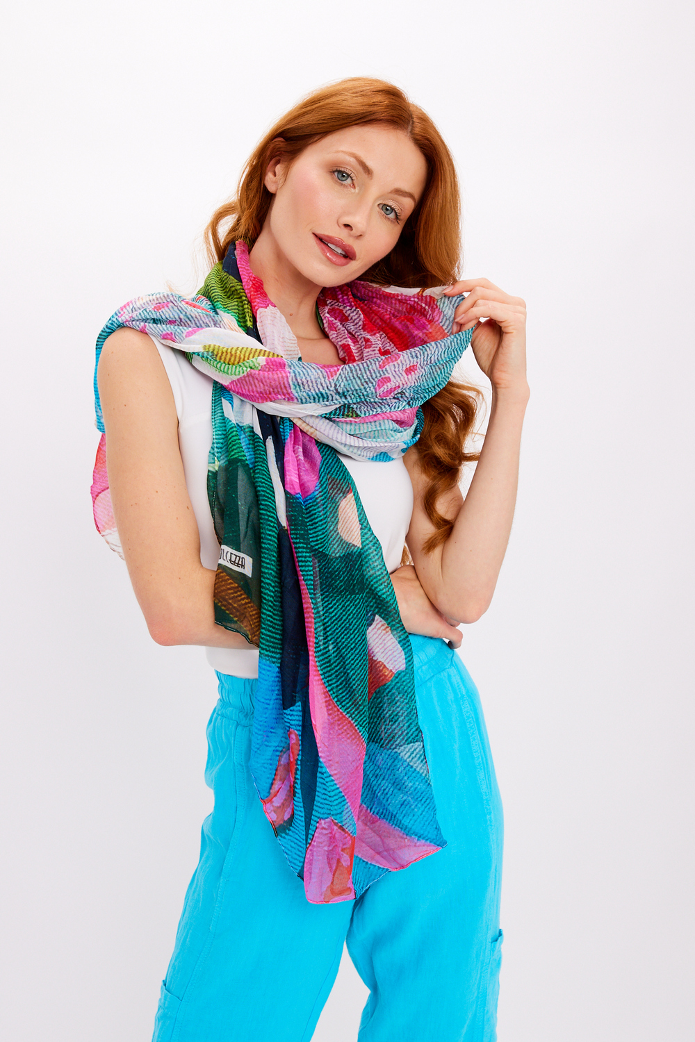 Abstract Casual Feminine Scarf Style 24906-6609. As Sample
