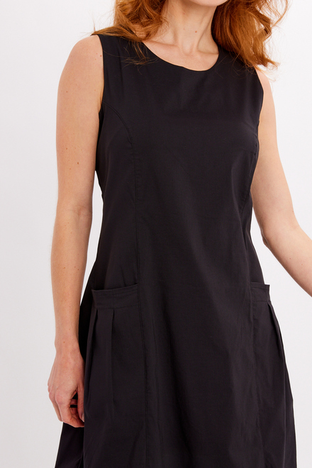 Midi Minimalist Sleeveless Dress Style 24220-6609. Black. 3