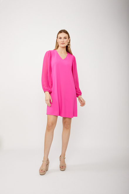 Robe droite, manches pliss&eacute;es mod&egrave;le 242022. Ultra Pink. 3