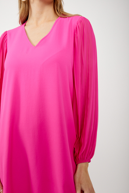 Robe droite, manches pliss&eacute;es mod&egrave;le 242022. Ultra Pink. 5