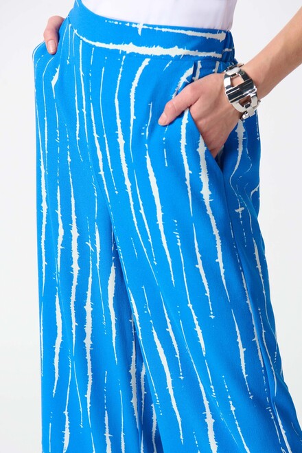 Abstract Print Wide Leg Pants Style 242047. Blue/white. 3