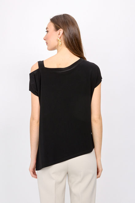 Cut-Out Detail Top Style 242084. Black. 2