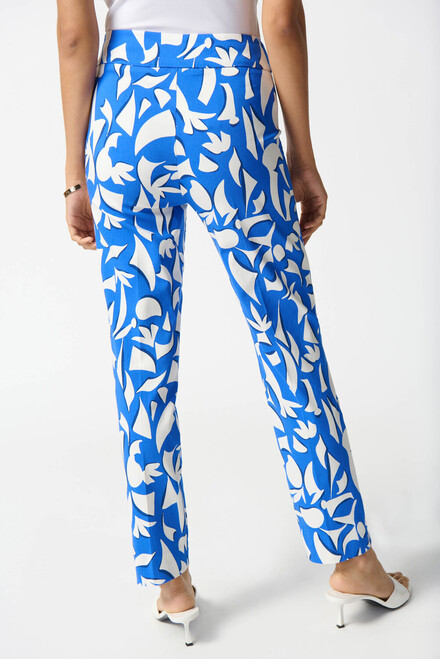 Pantalon ajust&eacute;, motifs bicolores mod&egrave;le 242139. Blue/vanilla. 2