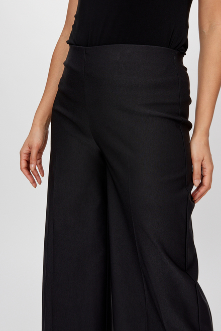Pleated Cropped Pants Style 242142. Black. 4