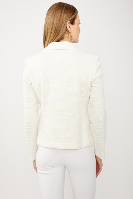 Cropped Tweed Blazer Style 242196. Off White. 3