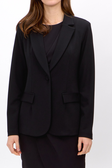 Fitted One-Button Blazer Style 242201. Black. 5