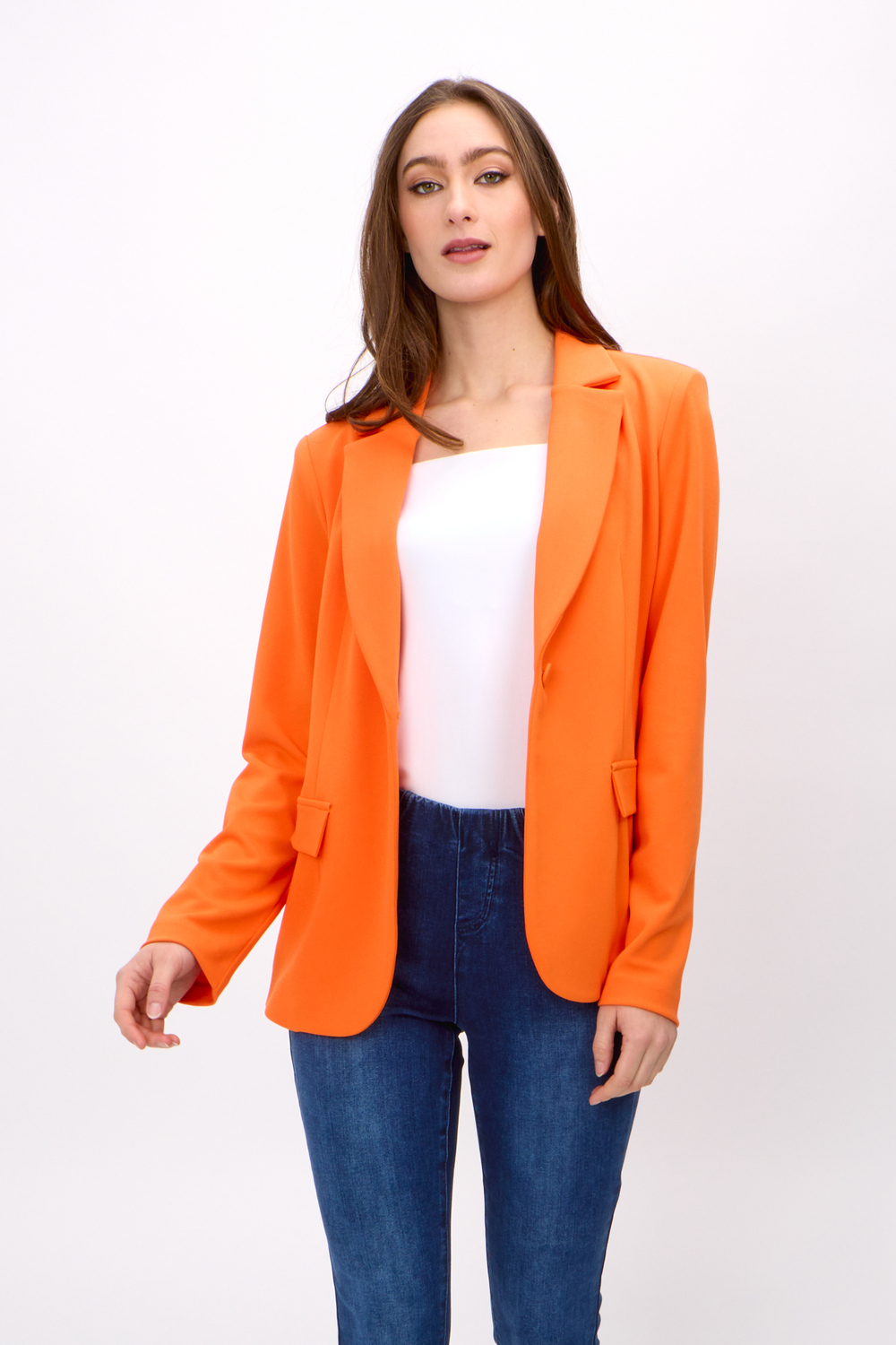 Fitted One-Button Blazer Style 242201. Mandarin