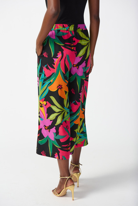 Hibiscus Print Wide Leg Pants Style 242211. Black/multi. 2
