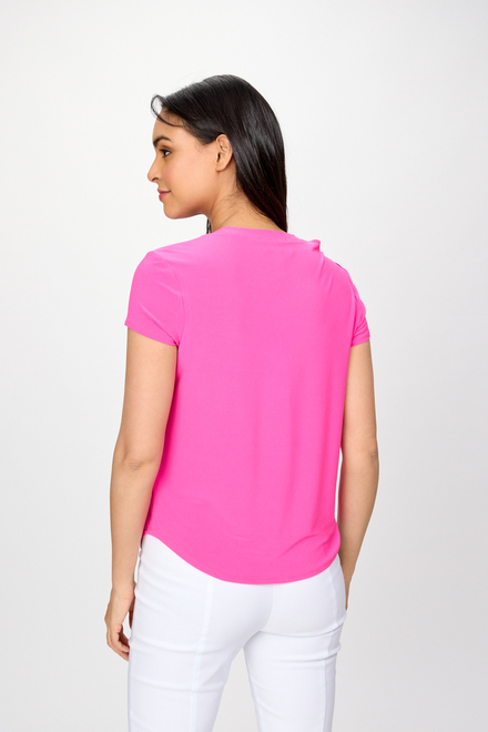 T-shirt asym&eacute;trique, &eacute;paule d&eacute;cor&eacute;e mod&egrave;le 242217. Ultra Pink. 2