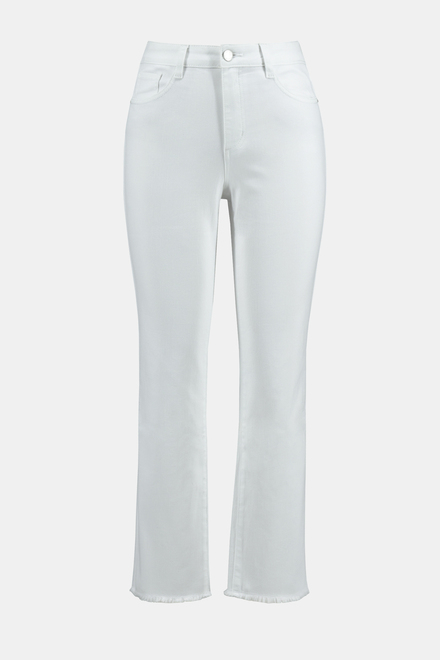 Frayed Edge Cropped Jeans Style 242925. White. 4