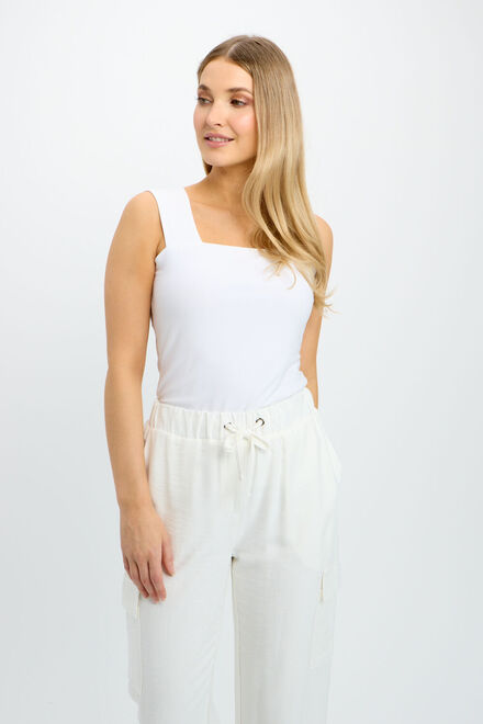 Casual Straight-Fit Trousers Style 241190. Offwhite. 5