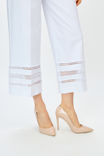 Wide Leg Patterned Capris Style 241073. White. 3