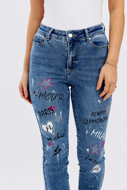 Graphic print jean style 246213. Blue. 3