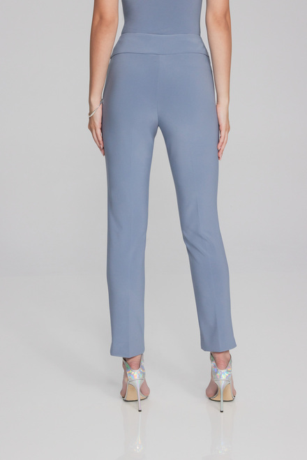 Pantalon droit, plis marqu&eacute;s mod&egrave;le 144092S24. Serenity Blue. 3