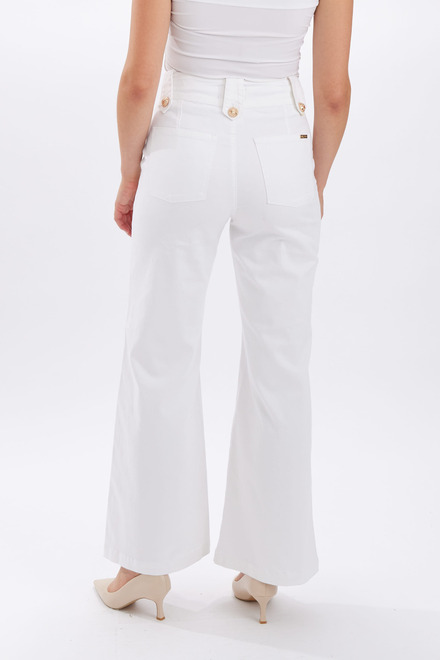 Pantalon en denim mod&egrave;le 246227U. Blanc. 3