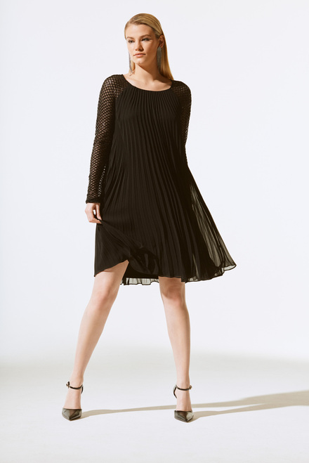 Pleated Chiffon Dress With Sequins Style 243778. Black. 2