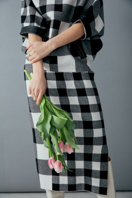Plaid Jacquard Knit Skirt Style 243947