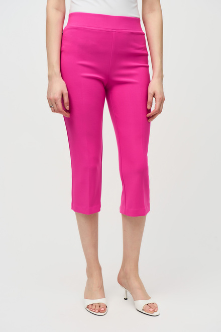 Pantalon Capri classique mod&egrave;le C143105. Ultra Pink. 2