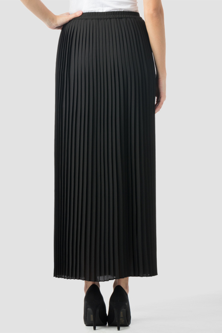 Joseph Ribkoff skirt style 161286. Black. 2