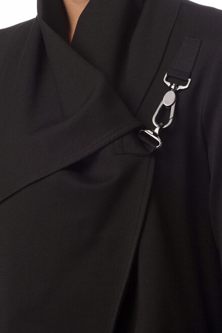 Joseph Ribkoff coat style 163313. Black. 3